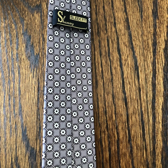 Men’s Slim Tie - Picture 3 of 4